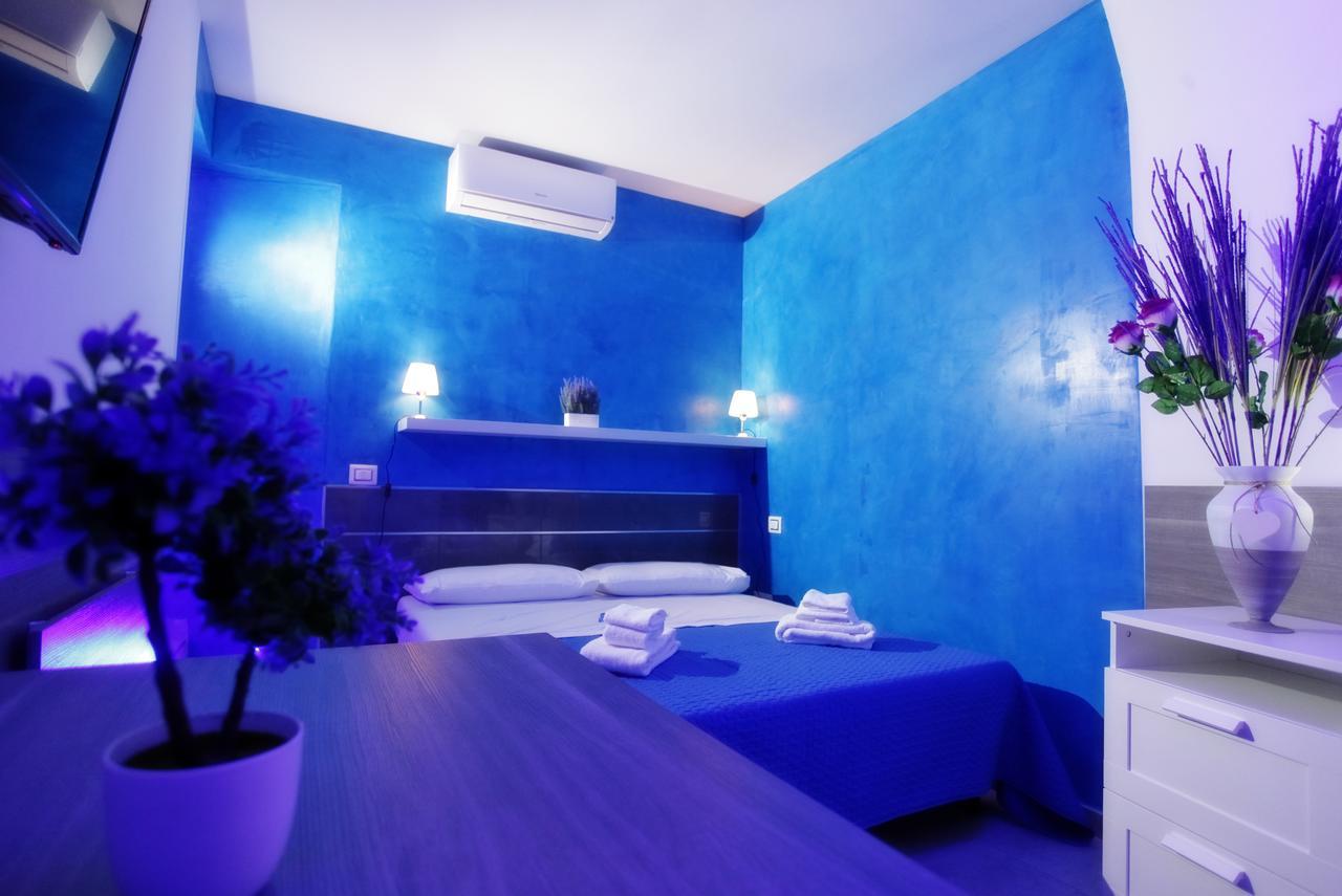Couette-café Chiaia Relax 2*