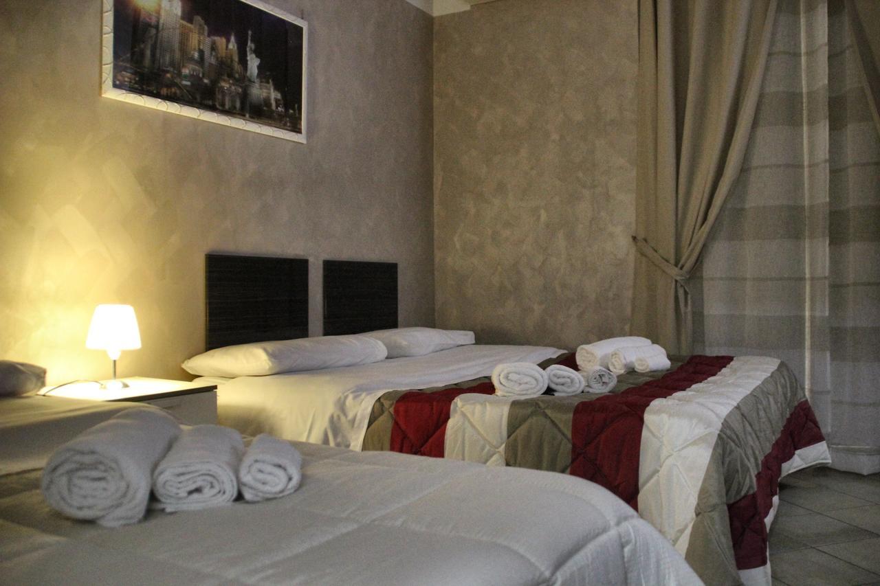 Chiaia Relax 2* Neapel
